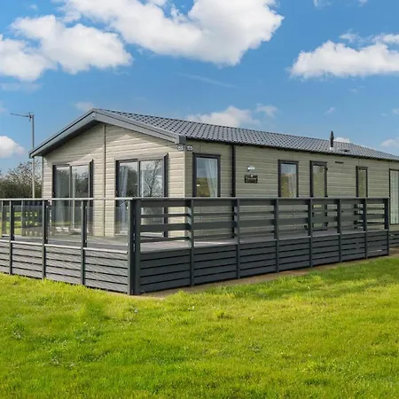 Birch Timber Holiday Lodge Bassenthwaite Exterior photo